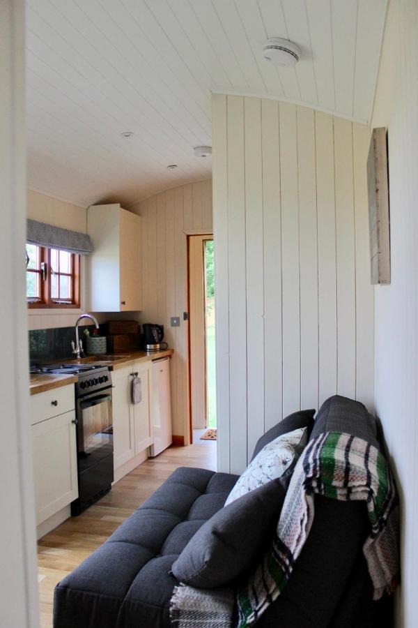 Hare'S Hut Villa St Clement Exterior photo